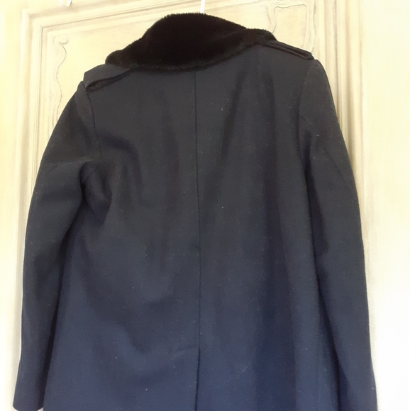 H&M navy blue fur collared coat - Picture 3 of 5
